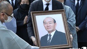 파주 시민단체 “전두환 묻힐 자리 없다…파주의 봄 지키자”