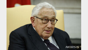 주미 중국대사, 키신저 별세 애도…“중국인의 오랜친구로 남을 것”