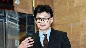 한동훈, ‘李 측근’ 실형에 “뇌물 받으면 감옥 가는 나라”