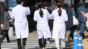 초·중학생 ‘의사’ 되려는 이유 바뀌었다…‘꿈’ 아닌 ‘돈’ 때문에