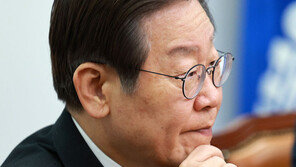 유인태 “이낙연에 ‘한판 뜨냐’ 물었더니 ‘몰아넣는다” 하더라“