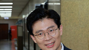 여 인재영입위 “내주 1차 인재 5명 발표 예정…쪽지 영입 없어”