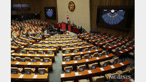 민주당 “쌍특검 8일 본회의 처리… 안되면 12월 임시국회서 처리”