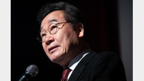 이낙연 “민주당, 기다려도 달라지지 않아…제3세력 결집 취지 공감”