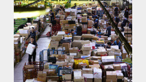 中 올해 택배 물동량 ‘역대 최대’ 1200억건 돌파…“소비시장 지속 성장”