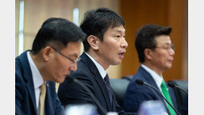 이복현, 12일 금융지주 이사회 의장 면담…‘CEO 선임 모범관행’ 발표