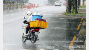 도보 1분 거리 배달 직접 갔더니…“배달비는 드셨냐”