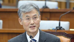 조희대 “취임 즉시 조건부 구속영장 도입 착수” 