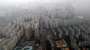 2차 하락 현실화?…서울 아파트값 29주만에 꺾였다