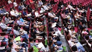 “1시간에 90만원” 불법 입시 컨설팅 판치는데 손놓은 교육당국