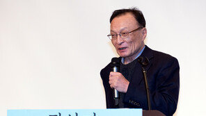 ‘20년 집권론’ 이해찬 “과반이냐 180석 먹느냐가 관건” 또 총선 낙관론