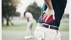 100m 날아온 공에 60대 맞아 부상…골프장이 손해배상