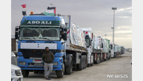 구호 트럭 100대 가자지구 진입…연료 12만9000ℓ도 반입