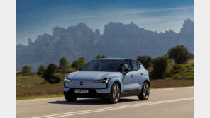 4천만원대 볼보 EX30…글로벌 3대 ‘올해의 차’ 후보 선정