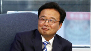 친명계 원외, 비명 의원들 지역구에 도전장… ‘자객 출마’ 논란 