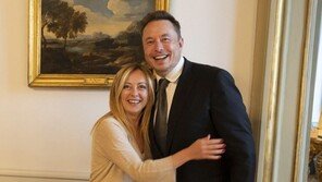 伊 극우 성향 여당 행사 가는 머스크…“멜로니 총리 초청 수락”