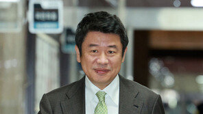 與 “지역 의대 인재전형 과감히 확대…의대 증원 여건 조성”