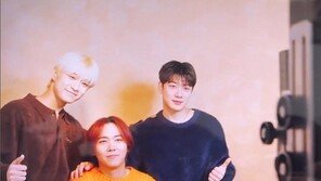 최민환, 이혼 후 근황…FT아일랜드 멤버들과 ‘엄지척’