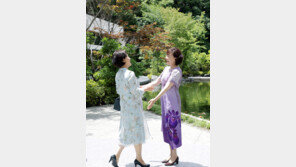 아베 전 총리 부인, 최근 국내서 김건희·김정숙 여사 만나