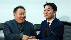 안철수-이상민 회동…安 “이상민, 여당에 입당해 힘 합치자”