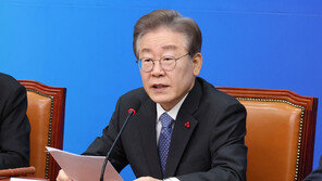 이재명, 尹 당무개입 논란에 “용산의 총선 집착·선거 올인 때문”