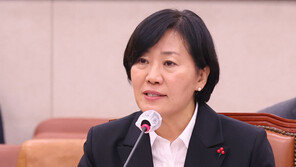 송미령 “쌀 구조적 공급과잉 해결 어려워…20만원 이상 유지 노력”