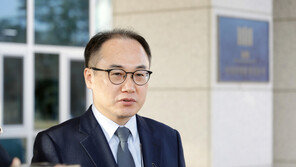 ‘서울의봄’ 본 이원석 총장 “국민이 어렵게 이룩한 민주주의 잊지 말아야”