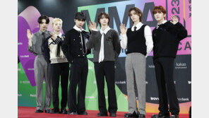 ‘과잉 경호 논란’ 보이넥스트도어 측 “팬에 직접 사과…경호 교육 강화할 것”