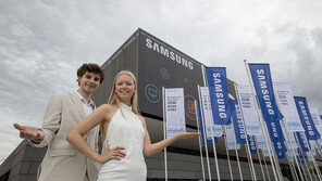 “내년 삼성전자 시대 온다”…증권사들, 목표가 올려