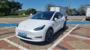 “춥다고 뒷유리가 깨지냐”…중국산 테슬라 모델Y 소문 ‘흉흉’