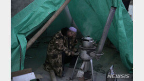 중국 간쑤성 6.2지진 사망자 131명으로 늘어…부상자 980명