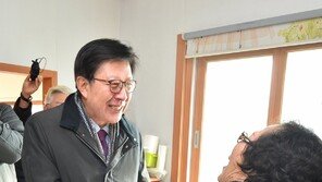 “어르신, 추운 겨울 감기 조심하세요” 