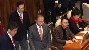 윤재옥, 野 지역의사제·공공의대법 강행에 “총선 겨냥 입법쇼”