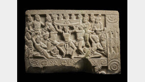 ‘스투파’ 조각으로 보는 부처님의 가르침