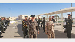 육군참모총장, UAE·카타르 방문…군사·방산협력 확대 ‘성과’