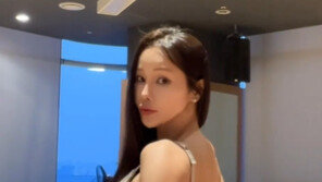 미나, 꾸준한 하체 운동으로 애플힙 과시…자신감 넘치는 포즈