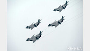 中, 총통 선거 앞둔 대만에 군사 위협…“군용기 10대 진입”