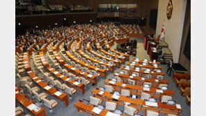 오는 28일 ‘쌍특검’ 처리 노리는 민주…총선 앞 여야 주도권 쟁탈전