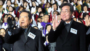 정세균·이낙연, 민주당 위기의식 공유…“3총리 회동도 추진”