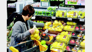 “수입과일 값 내렸네”