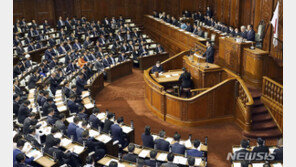 日정부·여당, 내달 26일 정기국회 소집 검토…“파벌 비자금 수사 여파”