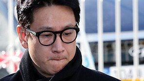 “자택서 유서 발견…이선균 회사 측 관계자가 최초 신고”