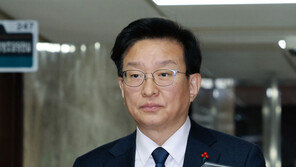 민주 “한동훈 비대위 혁신 아냐…3총리 회동 후 쇄신안 검토”