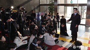 민주 “野대표 모욕 한동훈, 정치 ABC도 몰라” 