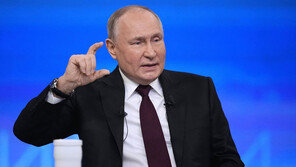 푸틴 “러시아 연방 재정적자 GDP 대비 1.5% 못 미칠 것”