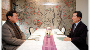 정세균 “현애살수” 언급 결단 강조…이재명 “혁신·통합에 최선”