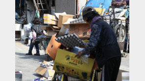 폐지수집 노인, 주 6일 일해야 15.9만원 벌어…최저임금 13% 수준