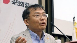 與비대위 민경우 “‘노인네 빨리 돌아가셔야’ 발언 당시 즉시 사과”