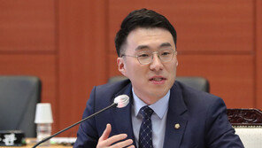 ‘코인 논란’ 김남국, “유감 표하라” 강제조정에 이의…결국 재판 가나