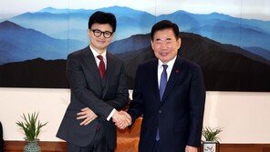 한동훈, 김진표 의장 예방 “대화와 타협의 정신 배우겠다”